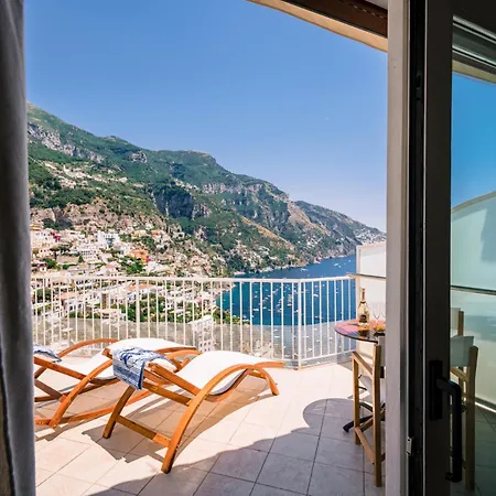 Pensjonat Anfitrite 4*