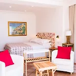 Guest house Anfitrite 4*