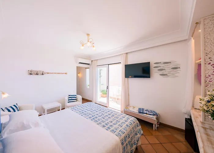 Anfitrite Гостьовий будинок