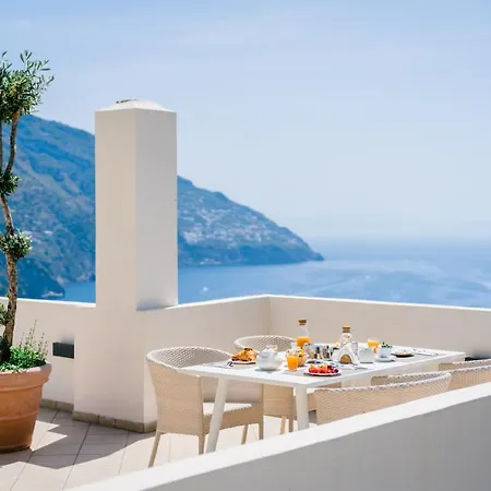 Anfitrite Guest house 2*