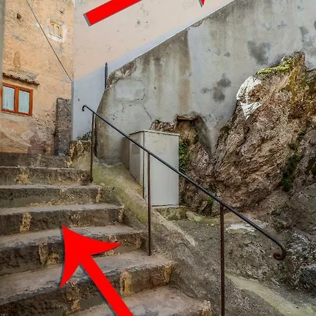 Anfitrite Vendégház 2*